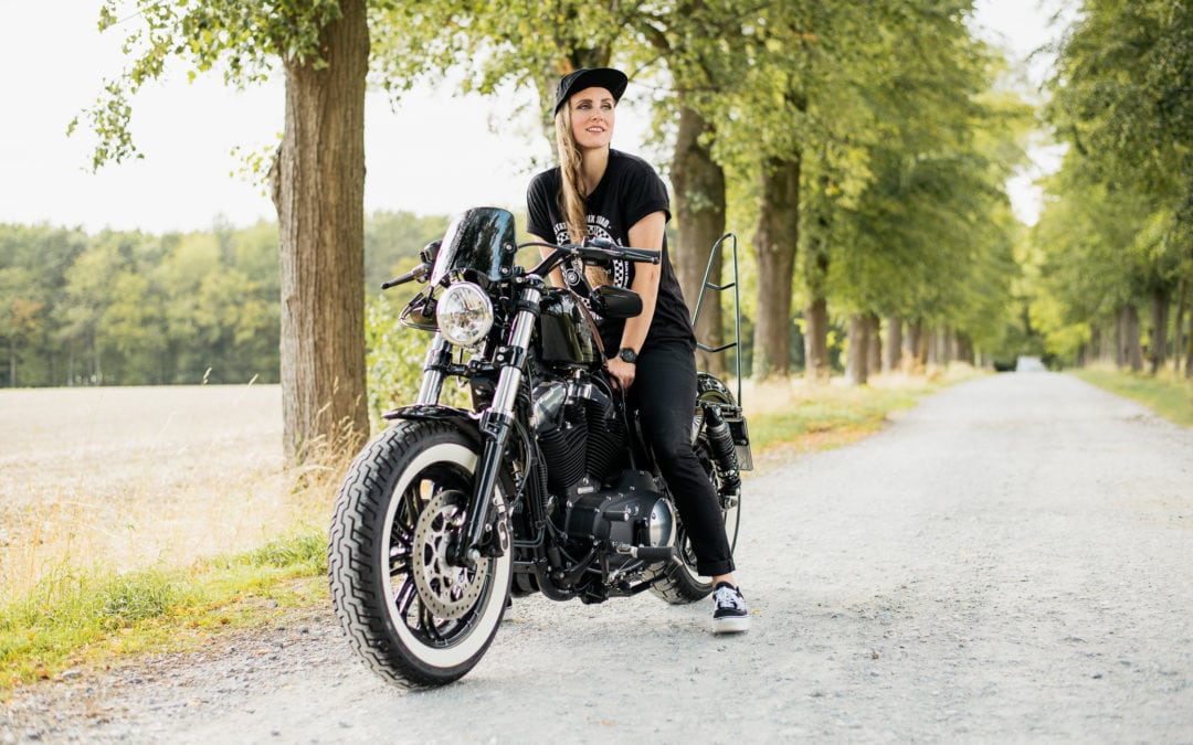 Harley photo shoot with Inka